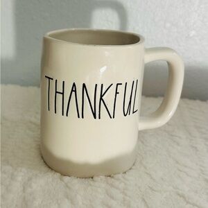 Rae Dunn ‘Thankful’ Mug